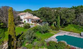 Maison 7 Pièces 182 m² à vendre à Gordes (84220)