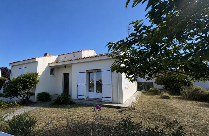 Maison à vendre - 4 pièces avec garage aux Sables-d'Olonne — photo 2