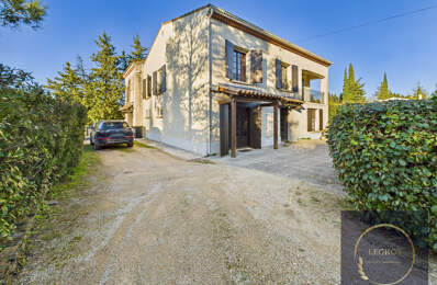 Maison 300 m2 à vendre à Saint-Étienne-Du-Grès — photo du bien