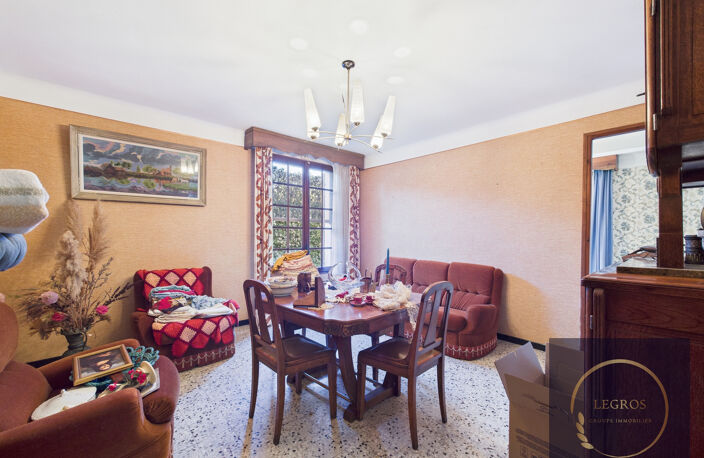 Maison 300 m2 à vendre à Saint-Étienne-Du-Grès — photo 5