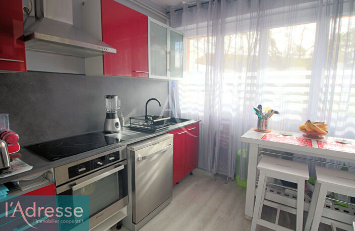 Appartement Evry Courcouronnes 2 pièces cave et parking — photo 3