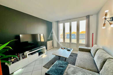 Appartement 3 pièces 104300 €