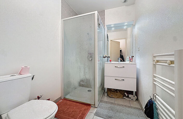 À VENDRE  - Studio lumineux - Vendu Loué - Secteur Rue de Bezannes - REIMS — photo 3