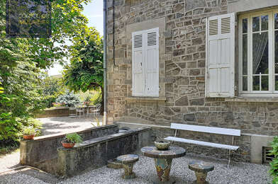 Maison 4 pièces 698000 €