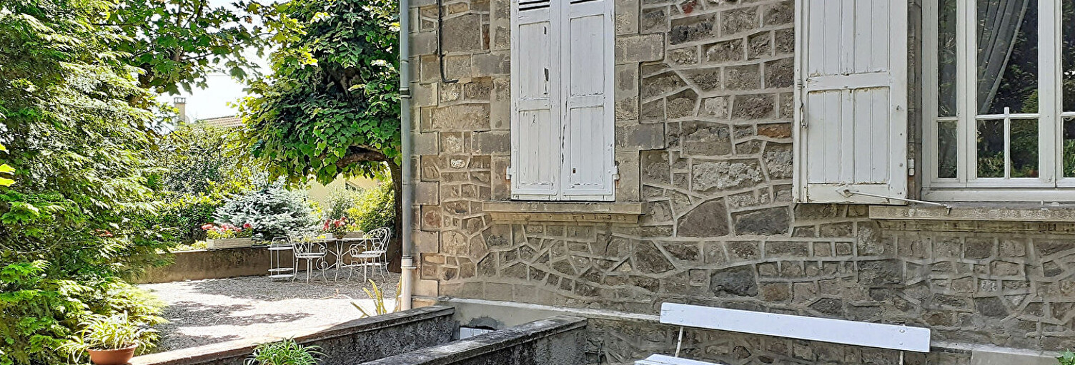 Maison 4 Pièces 87 m² à vendre à Saint-Genis-Laval (69230)