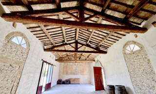 Maison 9 Pièces 268 m² à vendre à Vergèze (30310)