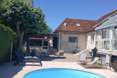 Maison 8 pièces 499000 €