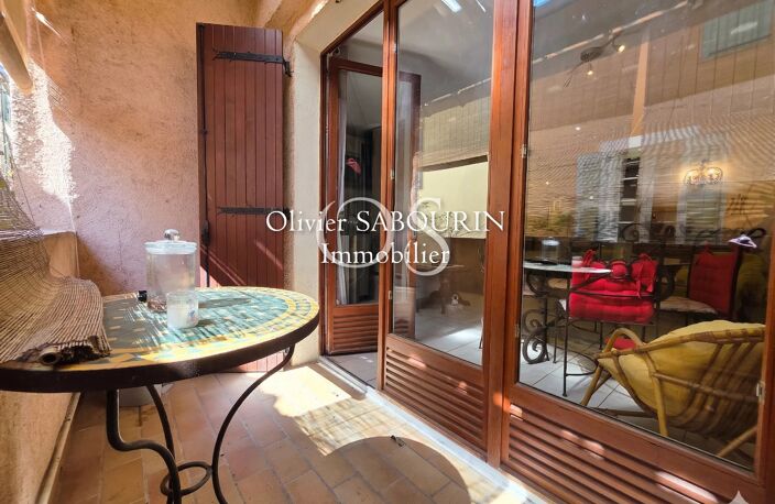 Maison de village avec terrasse tropézienne et Garage-Atelier — photo 3