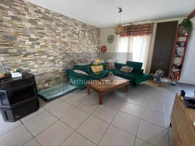 PRESLES EN BRIE Maison 5 chambres — photo du bien