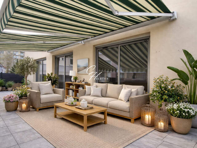 Appartement avec grande terrasse — photo du bien