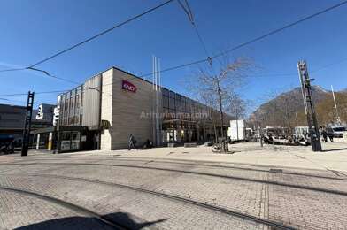 Commerce 2 pièces 65000 €