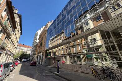 Commerce 2 pièces 65000 €