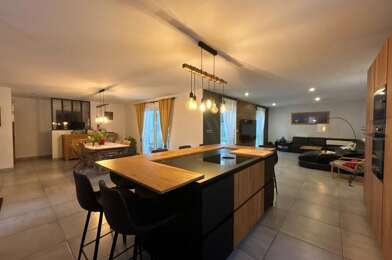 Maison 5 pièces 420000 €