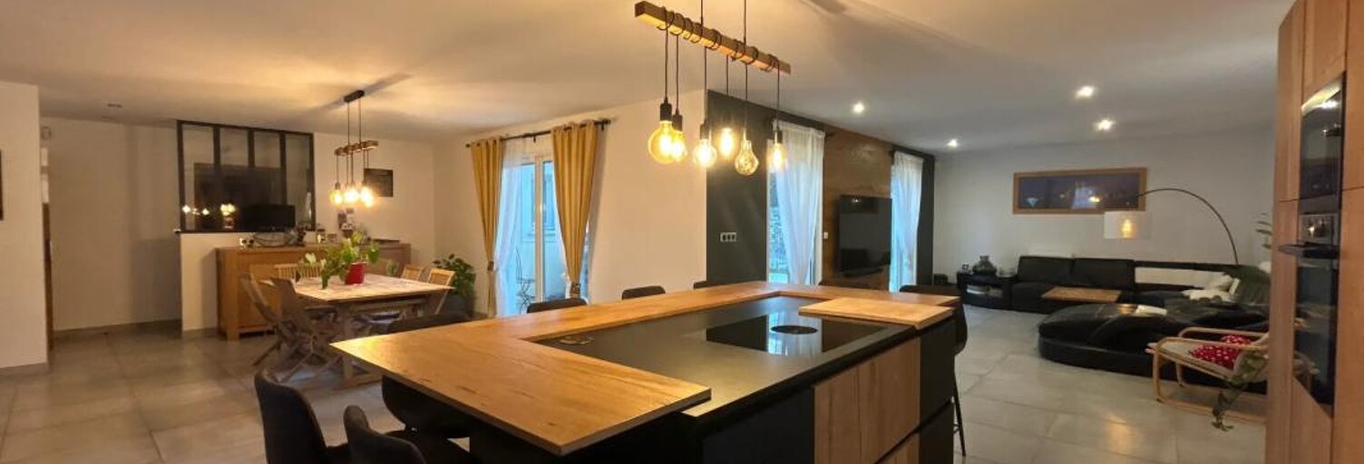 Maison 5 Pièces 190 m² à vendre à Viviers (07220)