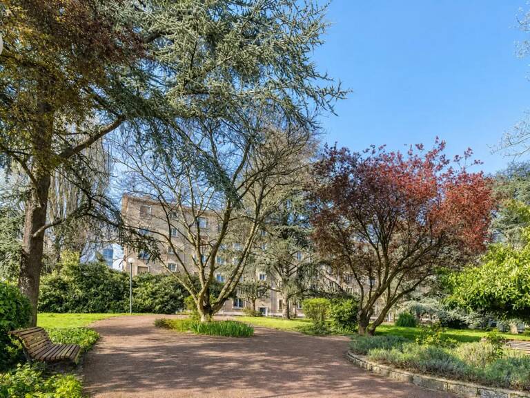 Bel appartement à Bagnolet avec parc — photo 1