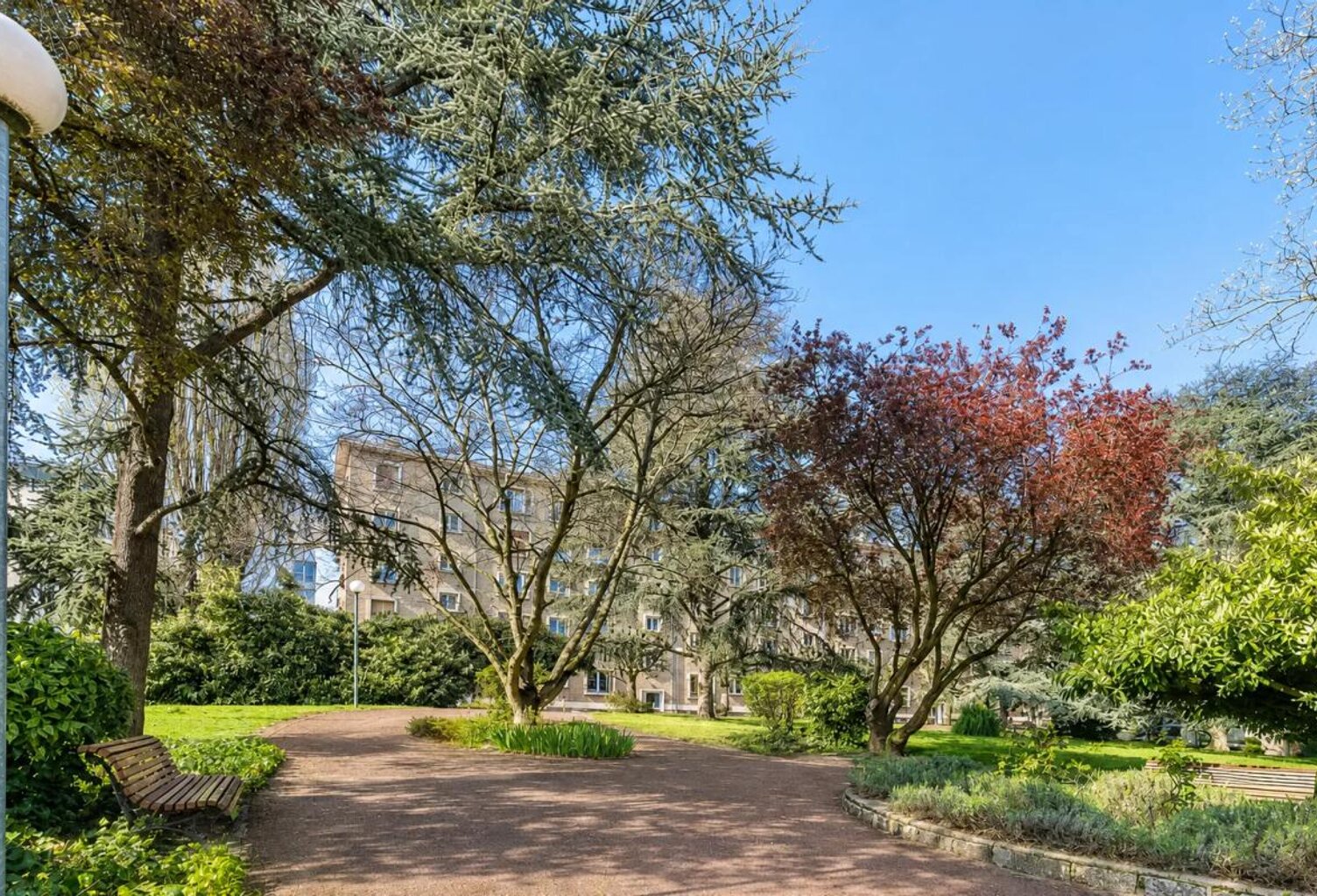 Bel appartement à Bagnolet avec parc — photo 1