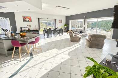 Maison 5 pièces 398000 €