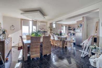 Maison 8 pièces 327000 €