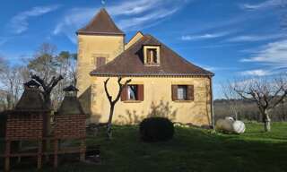 Maison 8 Pièces 197 m² à vendre à Marquay (24620)