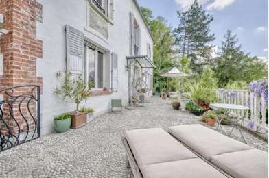 Appartement 8 pièces 470000 €