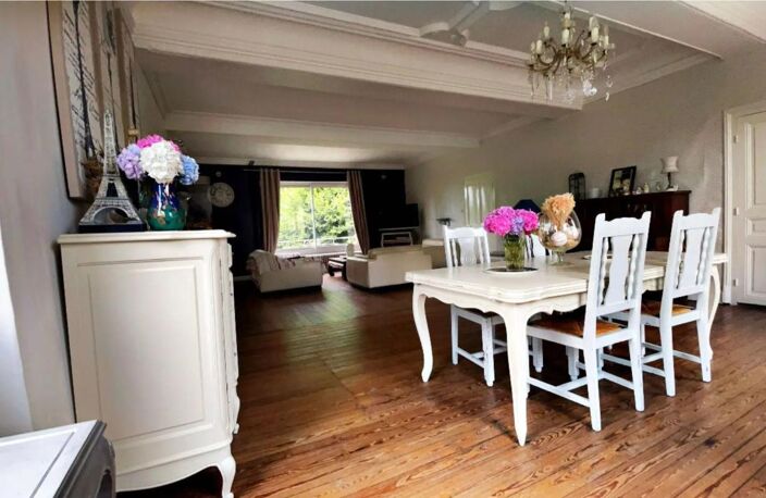 Maison de 9 pièces de 230m² en vente à Blanzy - Idéal pour les familles — photo 2