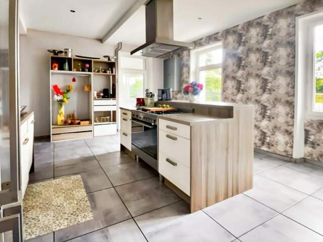 Maison de 9 pièces de 230m² en vente à Blanzy - Idéal pour les familles — photo du bien