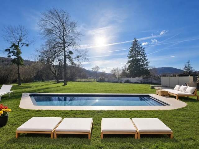 Maison avec potentiel, grand terrain à Lavelanet — photo du bien