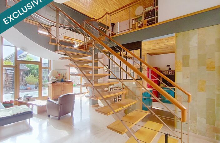 Ensemble immobilier d'exception : maison d'architecte et 3 appartements F2 et F1. — photo 4