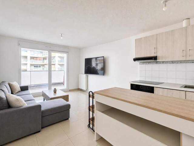 Bel appartement 2 pièces avec balcon à Gex — photo du bien