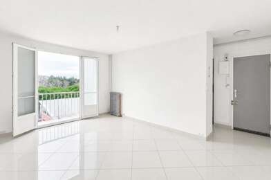 Appartement 4 pièces 142000 €