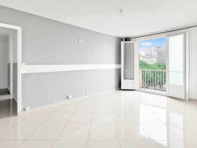 Appartement 4 pièces de 67m² à Ris-Orangis - Centre ville — photo 1