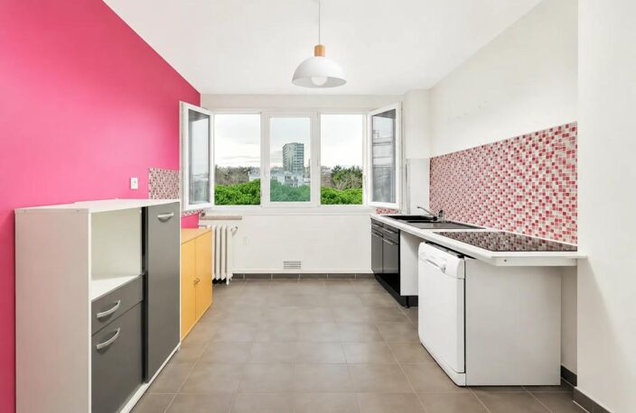 Appartement 4 pièces de 67m² à Ris-Orangis - Centre ville — photo 2