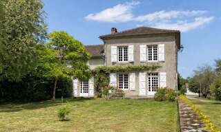 Maison 8 Pièces 211 m² à vendre à Saint-Mathieu (87440)