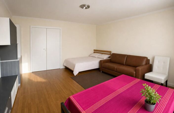 Appartement de 3 pièces de 63,95 m² à Épinay-sur-Seine - loué — photo 2