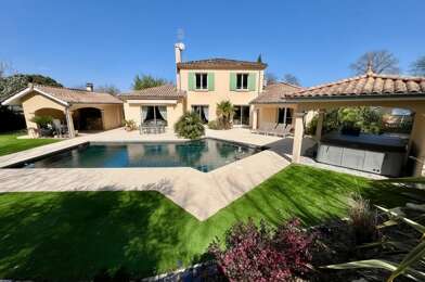 Maison 6 pièces 749000 €