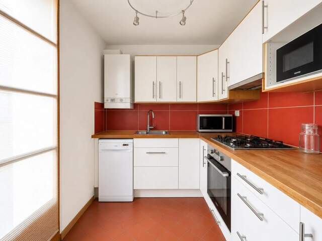 Appartement 75m² avec terrasse loué jusqu'en 2028 — photo du bien
