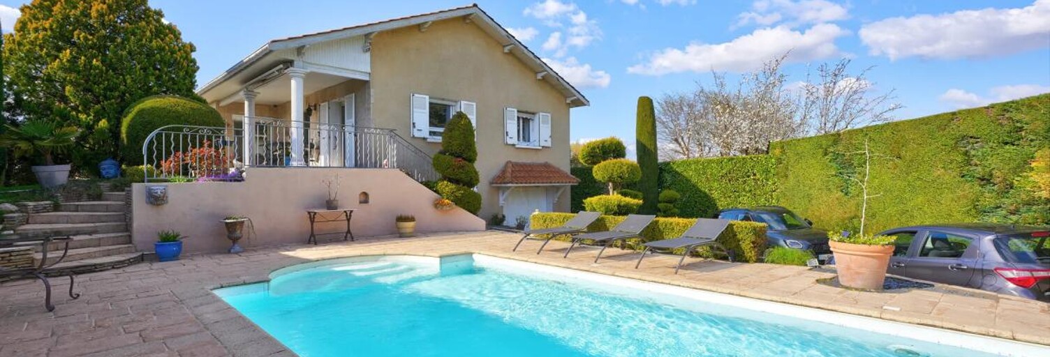 Maison 5 Pièces 145 m² à vendre à Saint-Laurent-de-Mure (69720)