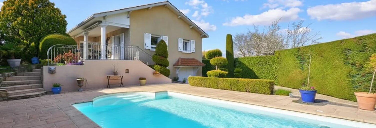 Maison 5 Pièces 145 m² à vendre à Saint-Laurent-de-Mure (69720)