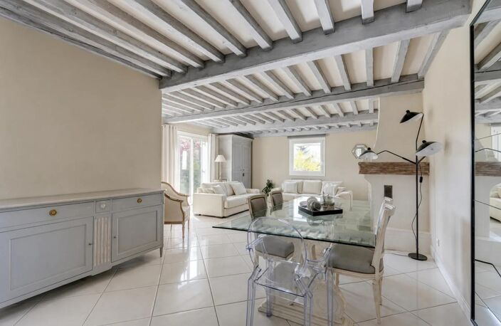Charmante maison avec piscine à Saint-Laurent-de-Mure — photo 2
