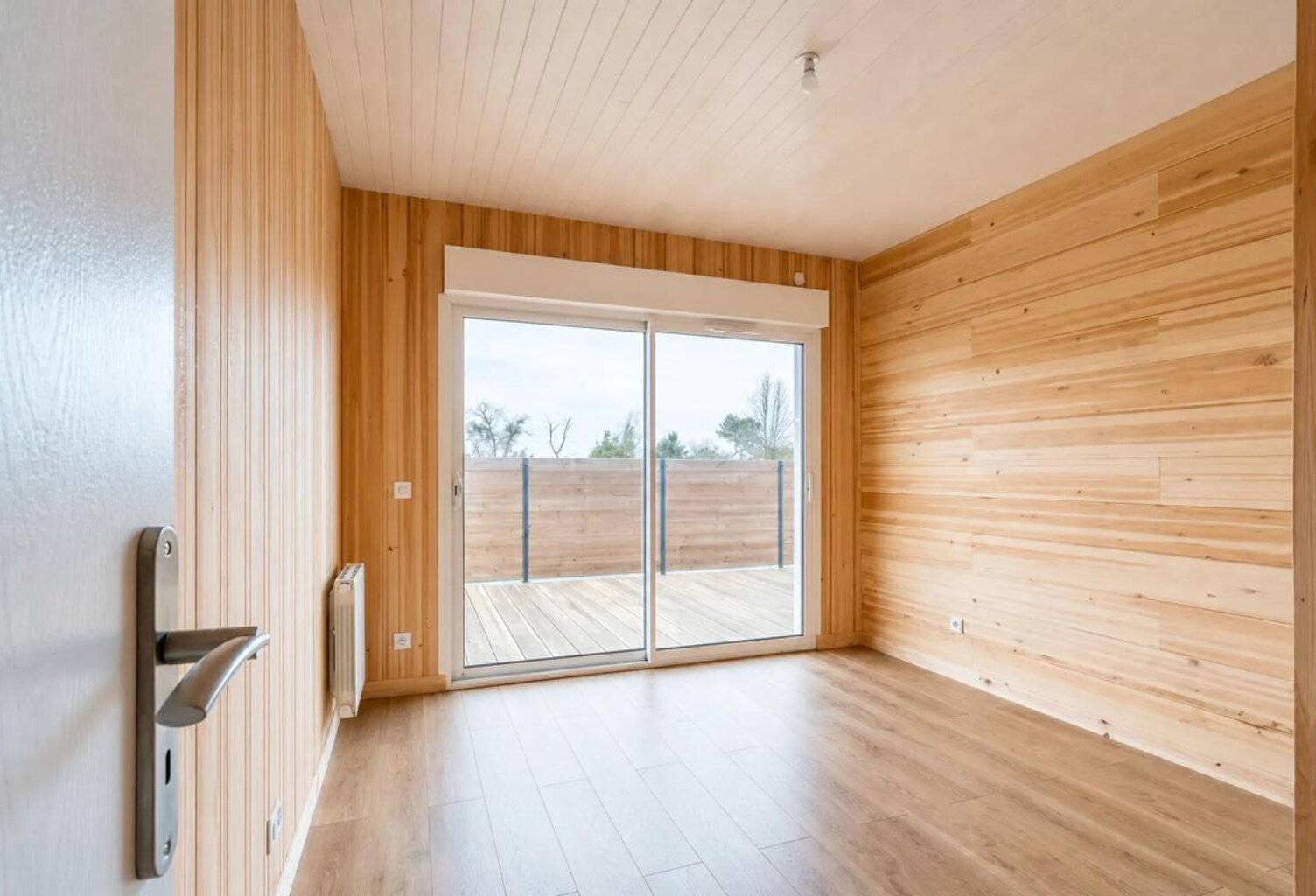 A VENDRE à ARES - Maison neuve 6 pièces avec jardin — photo 1