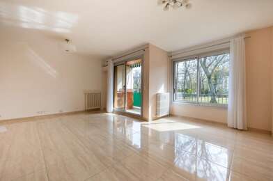 Appartement 4 pièces 299900 €