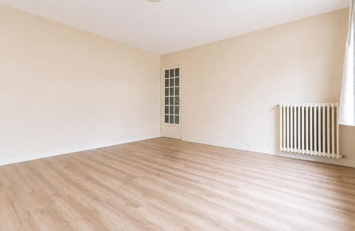 Grand studio 40,45 m², cave et parking, à Maisons-Laffitte — photo 2