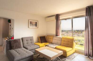 Appartement 4 pièces 285000 €