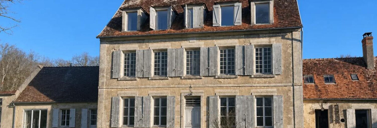 Commerce 12 Pièces 425 m² à vendre à Saint-Vérain (58310)