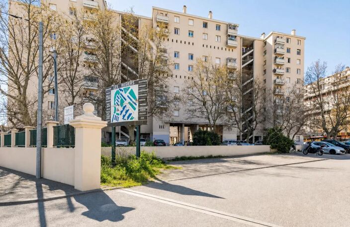 Appartement T4 fonctionnel à Marseille — photo 5