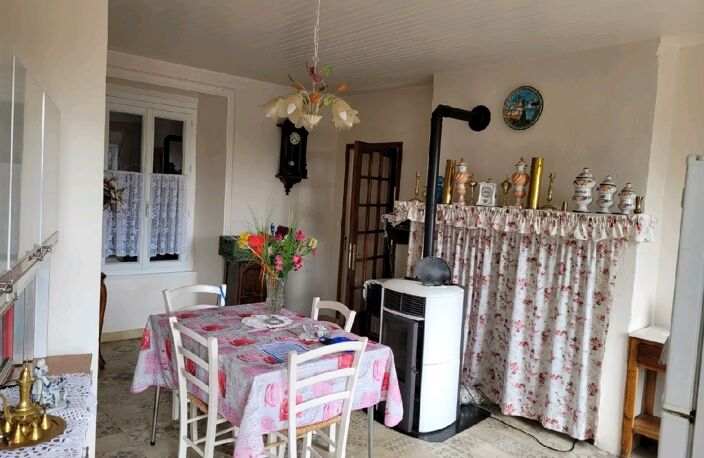Vente maison 4 pièces 100 m² Champagnac (15350) — photo 5