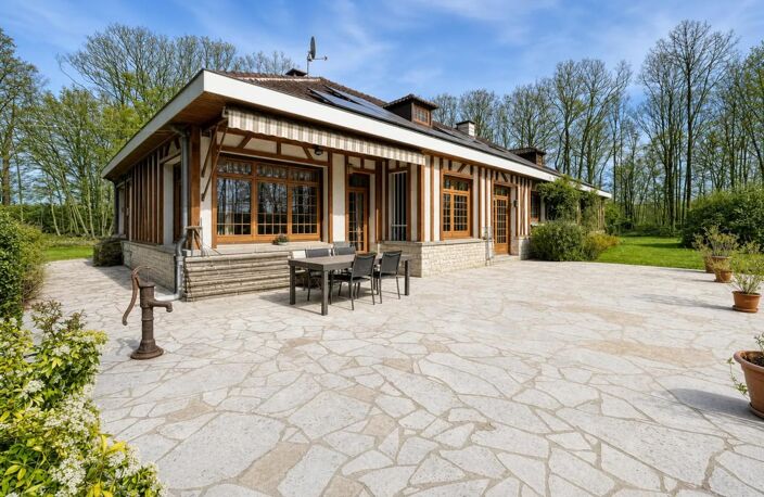 Majestueuse Maison Familiale de 303m², 2ha de Parc — photo 2