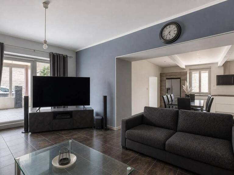 Maison familiale de 7 pièces située à Feyzin — photo 1