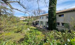 Divers 13 Pièces 335 m² à vendre à Venasque (84210)