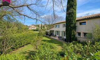 Maison 13 Pièces 335 m² à vendre à Venasque (84210)